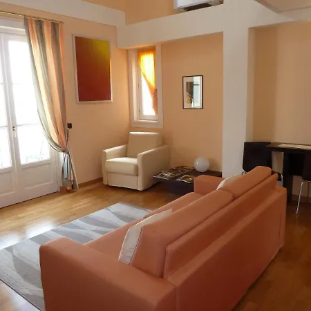 La Luna Nel Porto Отель Стреза