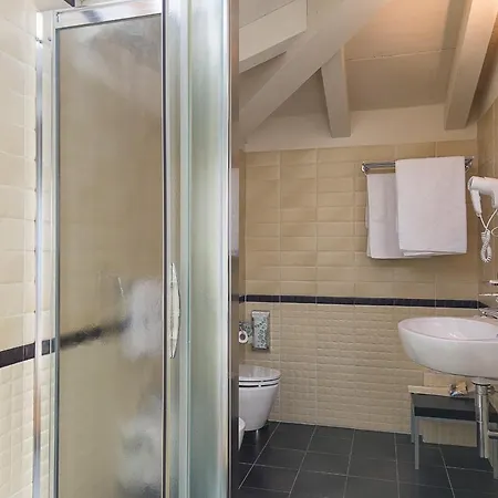 La Luna Nel Porto 3* Стреза