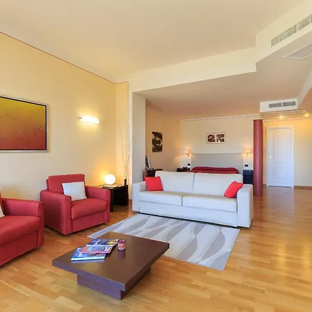 La Luna Nel Porto Szálloda