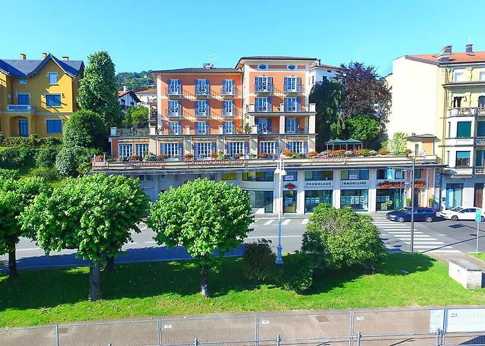 La Luna Nel Porto ストレーザ