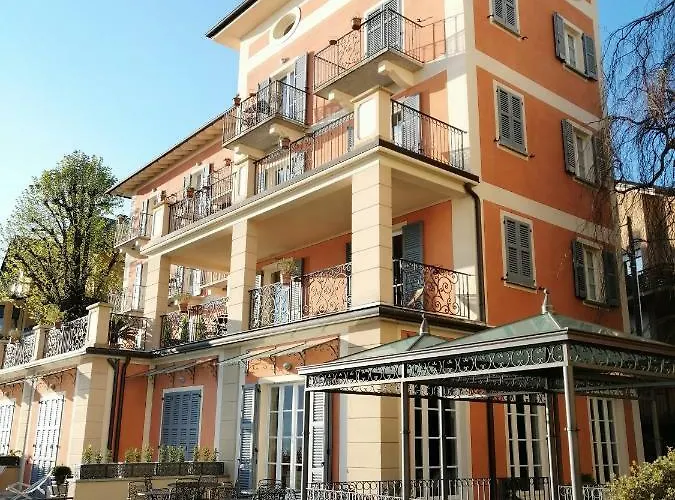 La Luna Nel Porto 3* Stresa