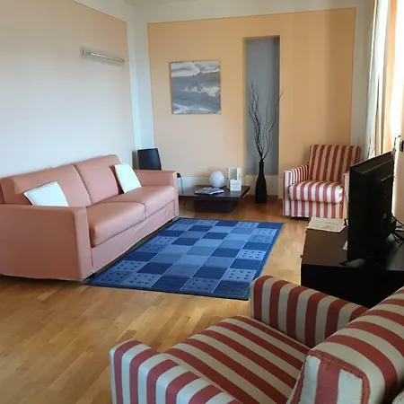 Szálloda La Luna Nel Porto